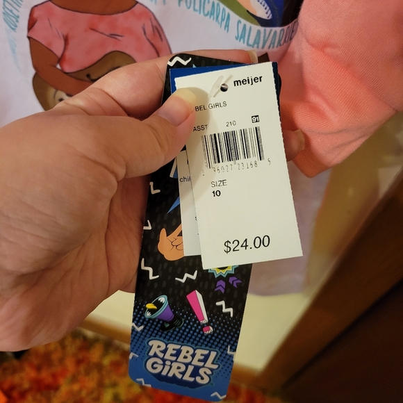 Girls REBEL GIRLS Nightgown Sleep Shirt Size 10 Ginsberg Tharpe Lovelace NWT - Picture 3 of 9